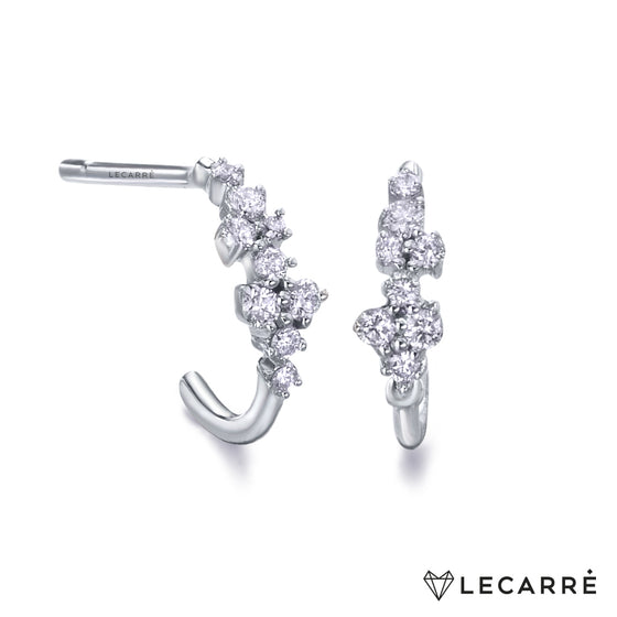 Le Carré 18 carat white gold earring. SOLD BY UNIT.