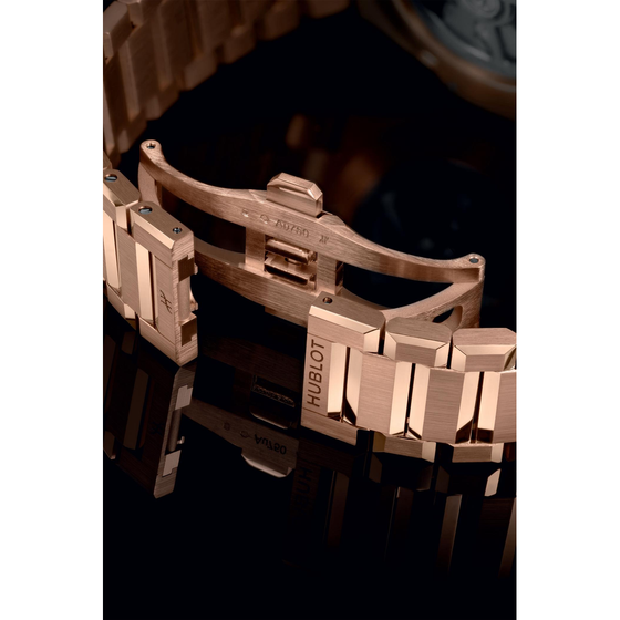 Big Bang Integrated Time Only King Gold Blue