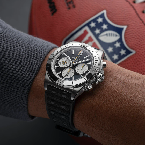 Chronomat B01 42 NFL New Orleans Saints Edition