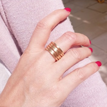 Bague pour femme en or jaune 18 carats. Bague Jaipur Link Marco Bicego AB479-55