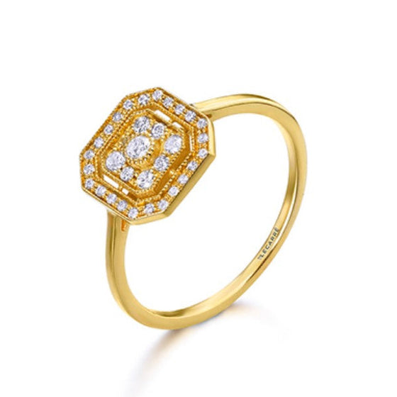 Bague pour femme en or jaune 18 carats et diamants blancs. Bague Le Carre GA147OA