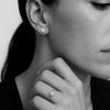 Bague de fiançailles pour femme en or jaune et diamants en forme de marguerite. Bague Le Carré GA196OA