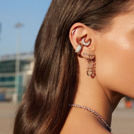 Boucle d'Oreille pour femme en or rose et diamants. Boucle d'Oreille Lumière Kismet by Milka N0EA01410554Y00.001