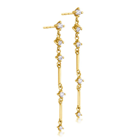 Boucles d'oreilles pour femme en or jaune 18 carats et diamants blancs. Boucles d'oreilles Le Carre GB210OA.00
