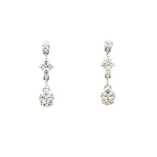  Boucles d'oreilles pendantes pour femme en or blanc et diamants blancs. Boucles d'Oreilles Michaud 145209