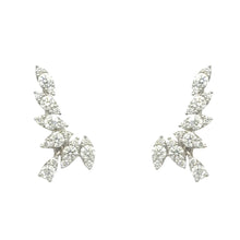  Boucles d'oreilles pendantes pour femme en or blanc et diamants blancs. Boucles d'Oreilles Michaud 148518
