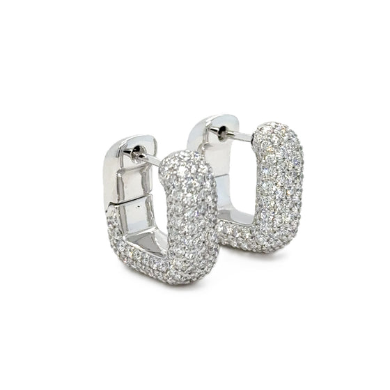 Boucles d'oreilles créoles pour femme en or blanc pavées de diamants blancs. Boucles d'Oreilles Michaud 155751