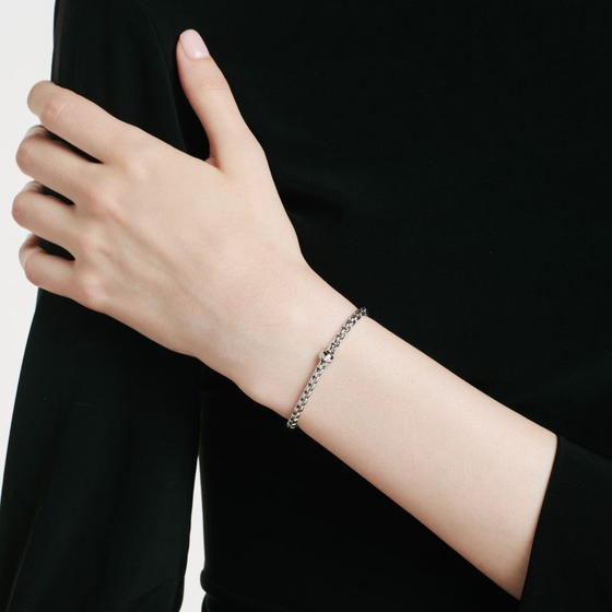 Bracelet flexible pour homme et femme en or blanc et diamants. Bracelet Eka Flex'it Fope 01M01BX_BB_B