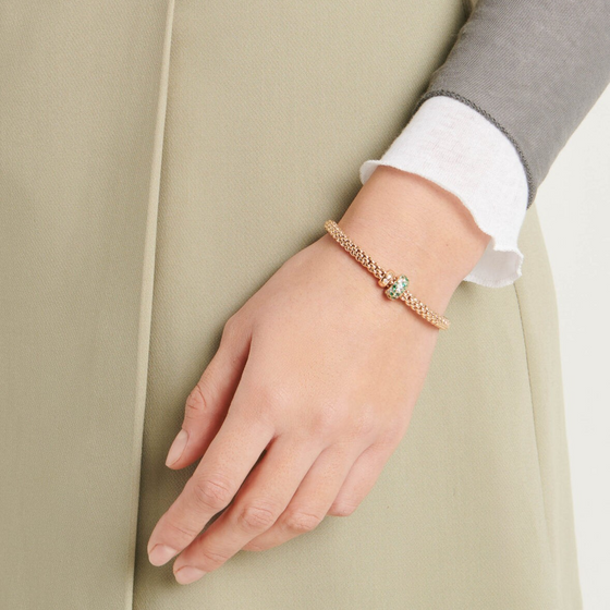 Bracelet pour homme et femme en or rose avec un maillon en or rose pavé d'émeraudes. Bracelet Solo Flex'it Fope 61206BX_P6_R_RRX_00M