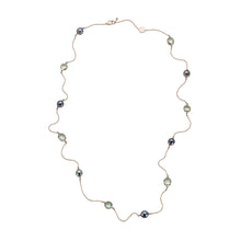  Collier sautoire pour femme en or rose avec des perles noires et des améthystes vertes. Collier Love Affair Alessandra Dona NRGA032SB090