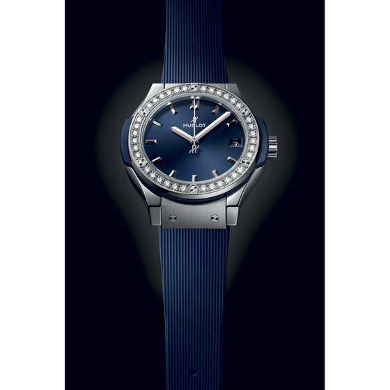 Classic Fusion Titanium Blue Diamonds