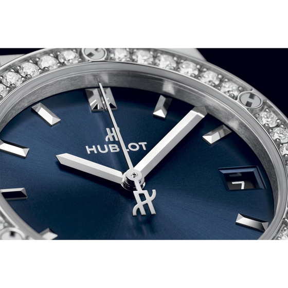 Classic Fusion Titanium Blue Diamonds