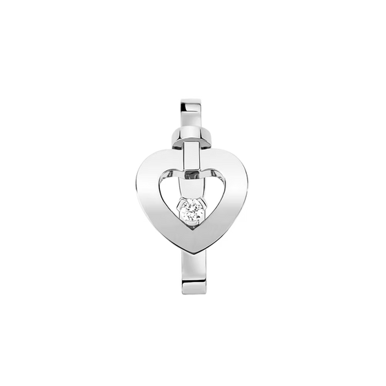 Pretty Woman Ear Cuff