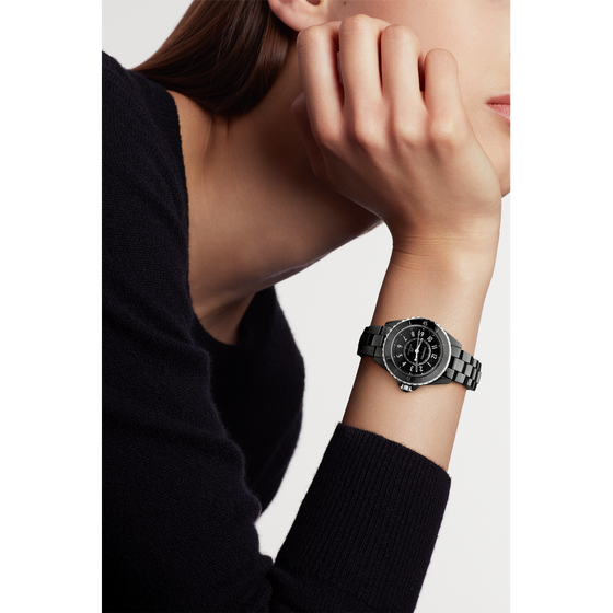 J12 Watch Caliber 12.2, 33 mm