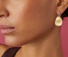 18kt yellow gold earring with diamonds