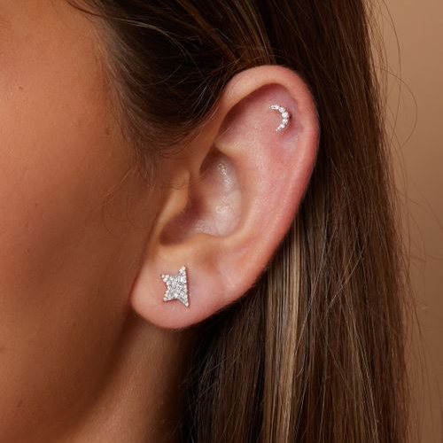 Piercing pour femme en or rose et diamants motif lune. Piercing Milka's Dreaming Kismet by Milka N0PR01410526Y08.010