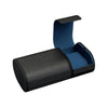 Etui de voyage en cuir extérieur noir et intérieur bleu pour une montre avec remontoir intégré. Etui de voyage SwissKubik travelbox. Reference: SK01.TB.003