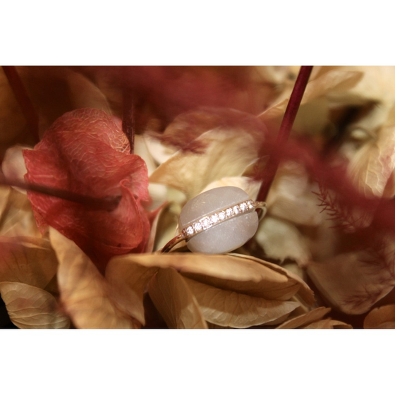 Milky Pink Quartz Cushion And Pink Sapphires Yellow Gold Aurore Ring