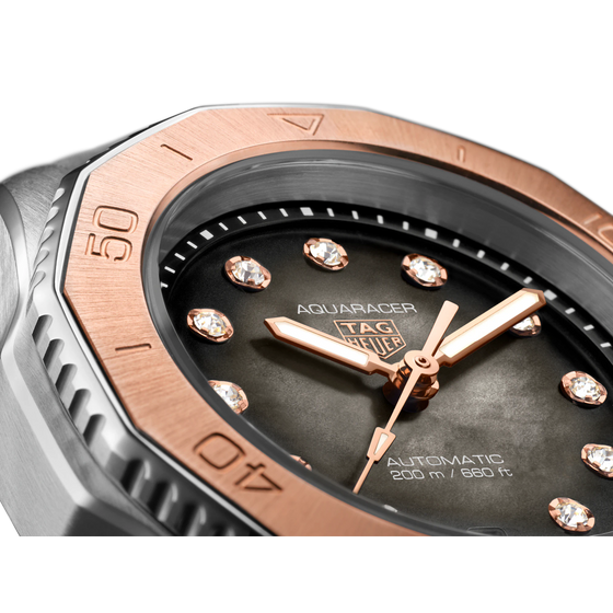 Aquaracer Professional 200 Date