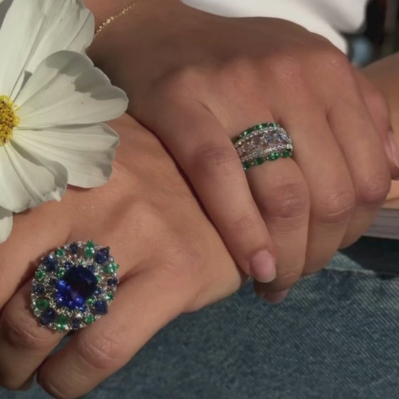 Bague Tanzanite, Saphirs et Emeraudes