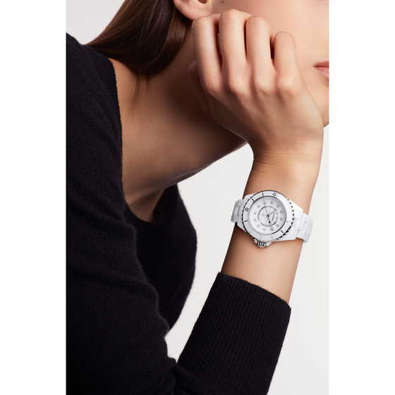 J12 Watch, 33 mm