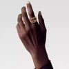 Bague trois rangs Move Link Bague trois rangs Move Link en or jaune 18 carats, ornée de motifs sertis de diamants taille brillant et d'un diamant mobile en leur centre.