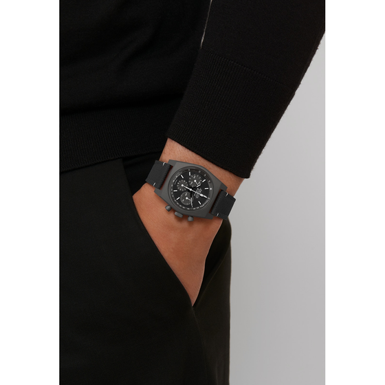 Chronomaster Revival Shadow