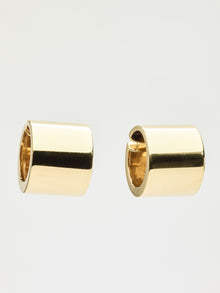  Yellow gold wide ring ear clips