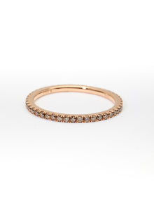  Pink gold ring and cognac diamonds