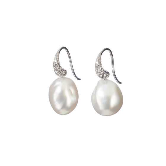 White gold pearl earrings