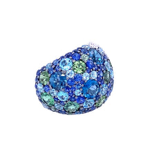  Bague pour femme en or blanc pavée de topazes bleues, tourmalines vertes et saphirs bleus. Bague Michaud 147218