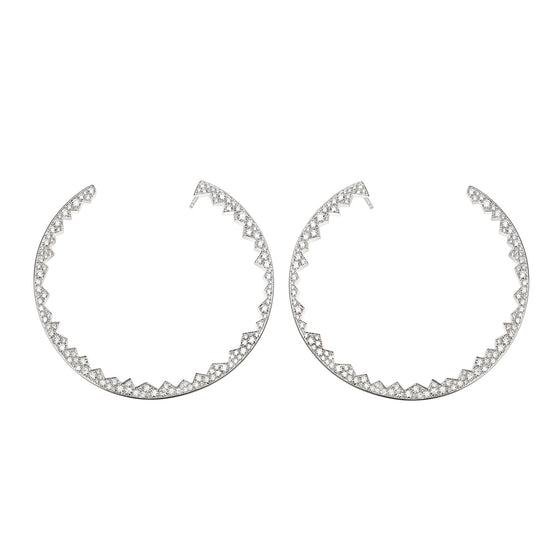 Boucles d'oreilles pour femme en or blanc et diamants. Boucle d'Oreille Capture Light Akillis ECA0005