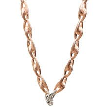  Collier chaine pour femme en or rose avec deux maillons en or blanc pavés de diamants blancs. Collier Michaud 1036967